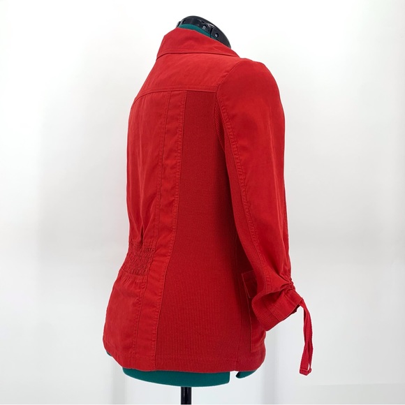 Orly Red Nylon with Ribbed Sides 3/4 Ruched Sleeves Zipper Front Jacket, 10 - Picture 9 of 16
